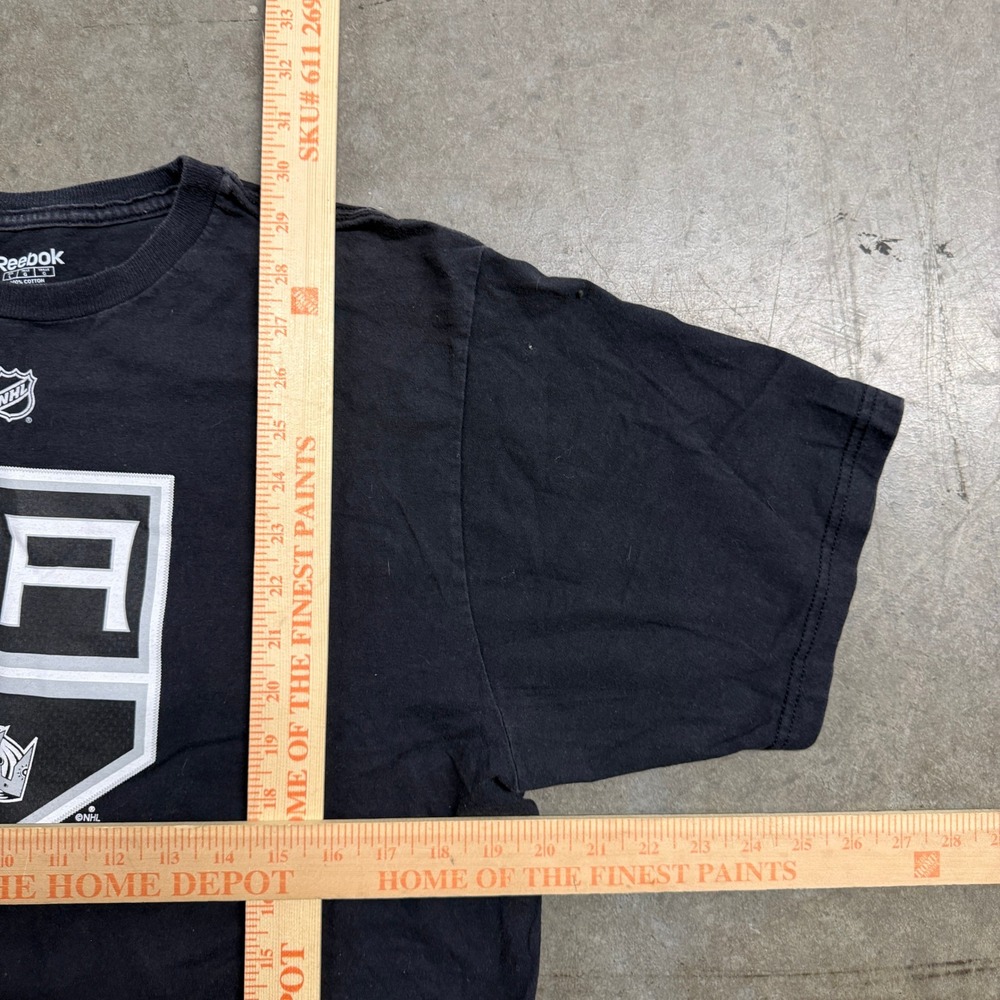 Reebok NHL Los Angeles Kings Jonathan Quick 32 Black Graphic T-Shirt Mens‎ L - Picture 4 of 4
